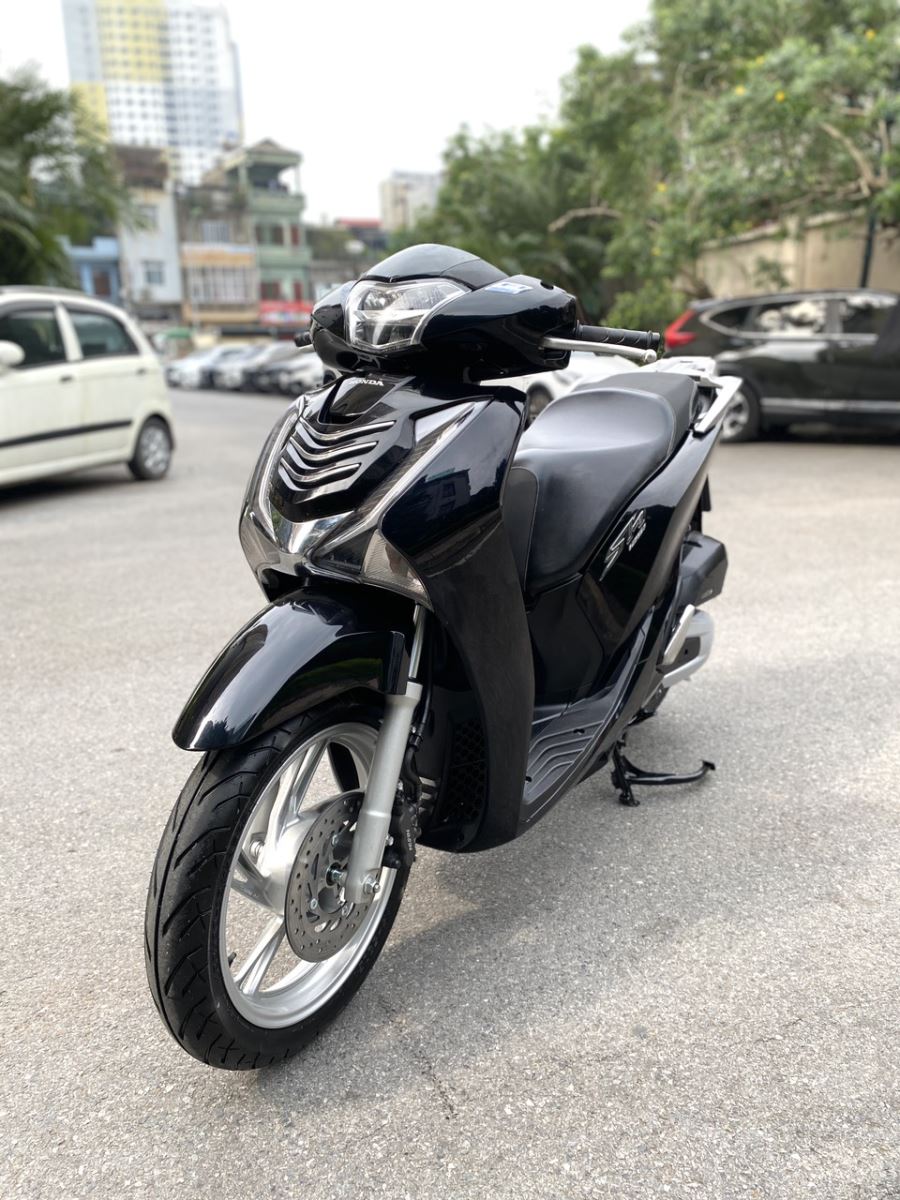 SH 125 Phanh C.B.S năm 2017 chạy lướt -bks- 29C1-640.16